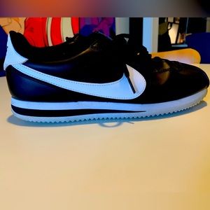 Nike Cortez, worn a few times
